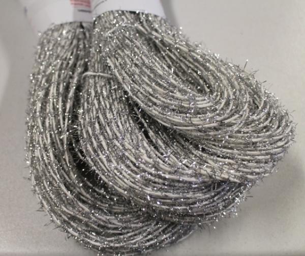 Papieryarn 0,8 fluffy glitter white-silver